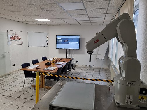 In unserem modernen Schulungszentrum schulen wir Sie in Theorie und Praxis!